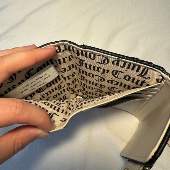 JUICY COUTURE Black Liquorice Love Never Dies Double Sided Trifold Wallet - Picture 5 of 7